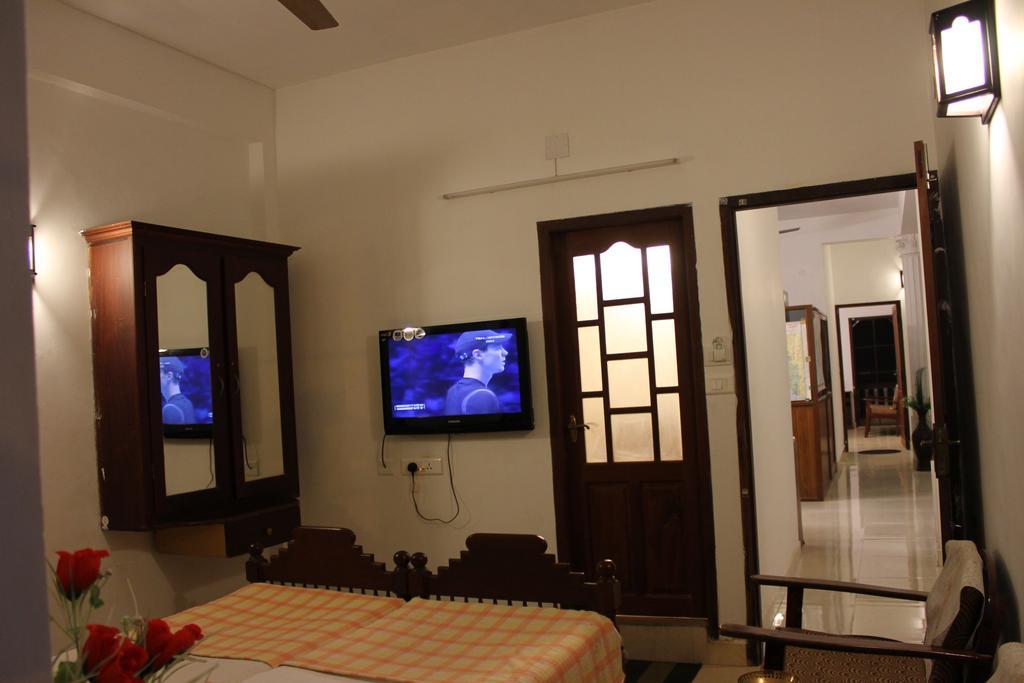 Globe Trotters Inn Kochi Екстер'єр фото